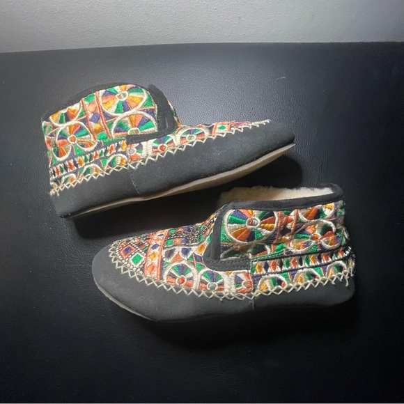 Free People Llani embroidered shearling lined slippers - Picture 4 of 7